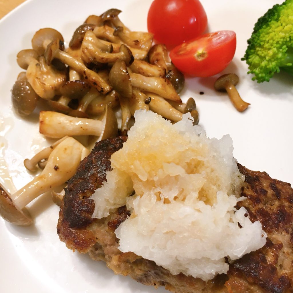 おろしハンバーグにしました!